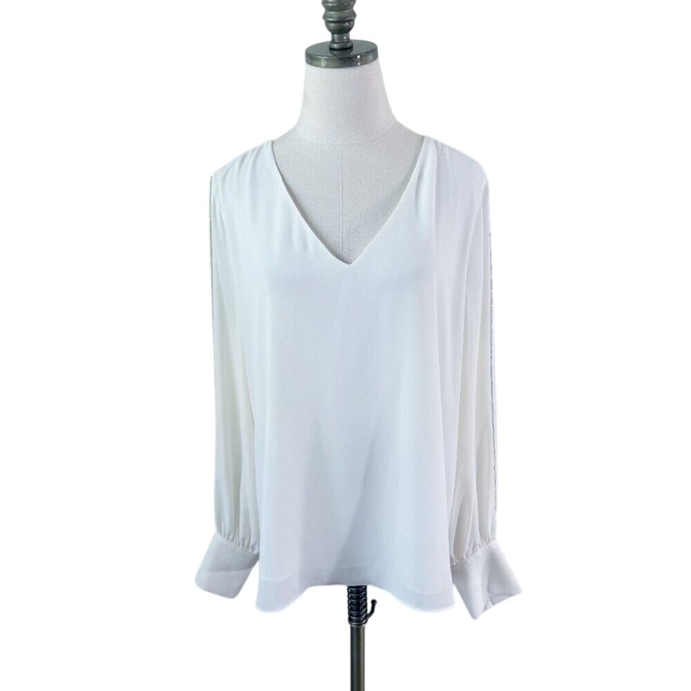 NWT WHBM Cream Long Sleeve Blouse Size Large V-Neck Button Detail 100% Polyester - Picture 9 of 10